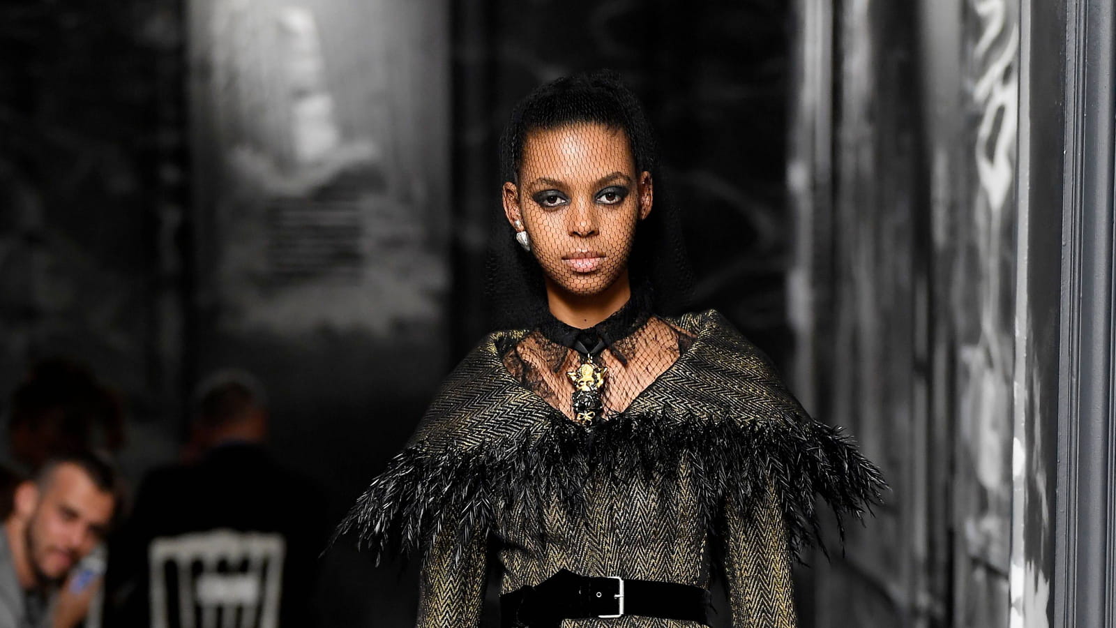 Look 38