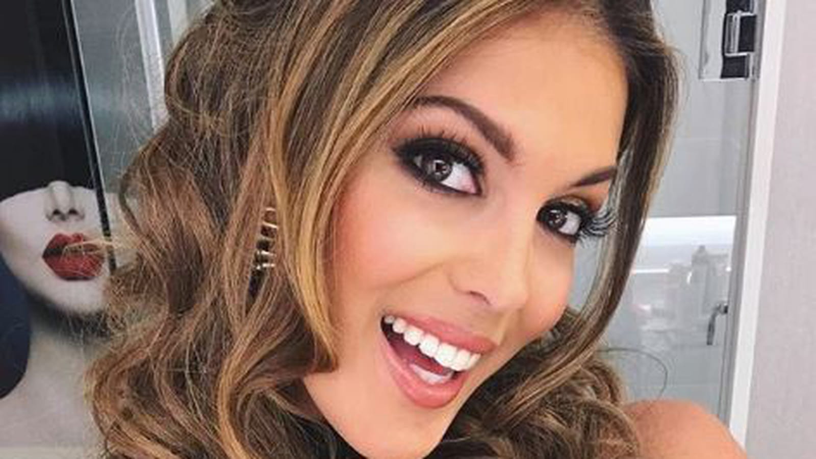Iris Mittenaere 