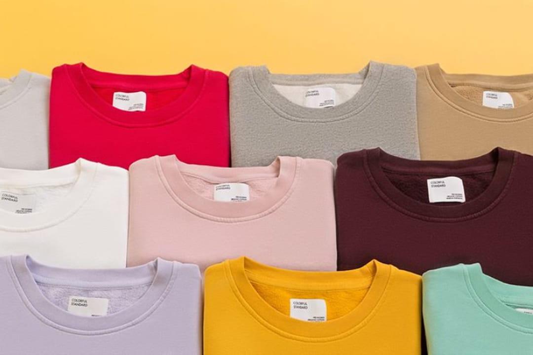 Pull unisexe Golden côtelé rose pour enfant avec logo Golden au dos