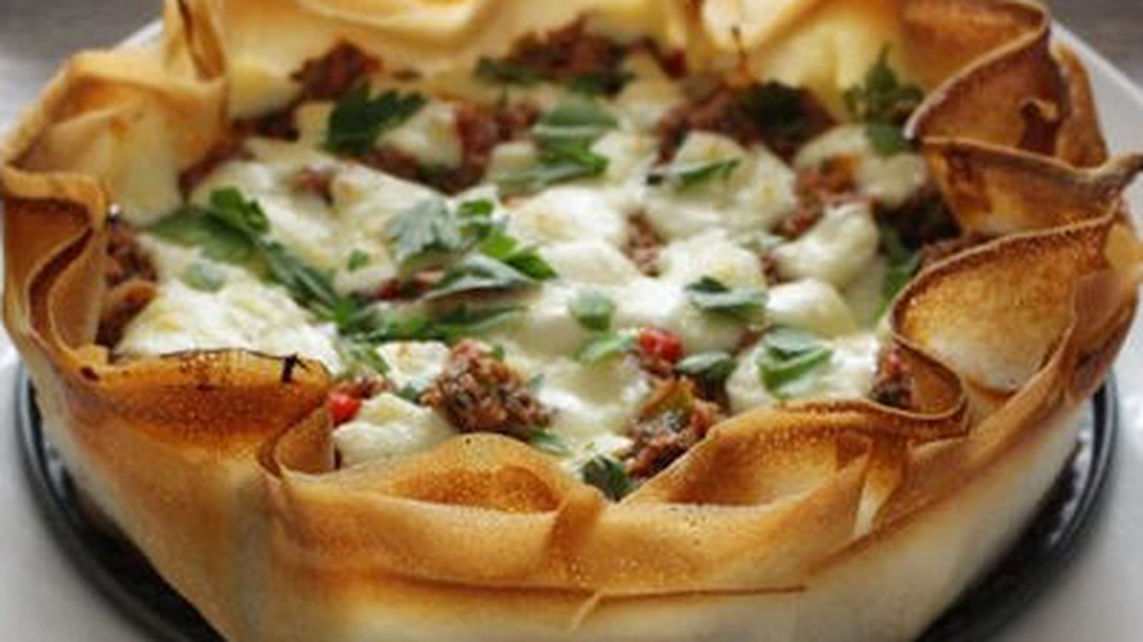 Tarte craquante poivrons, thon et mozzarella
