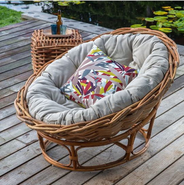 Loveuse en rotin par Kok Maison