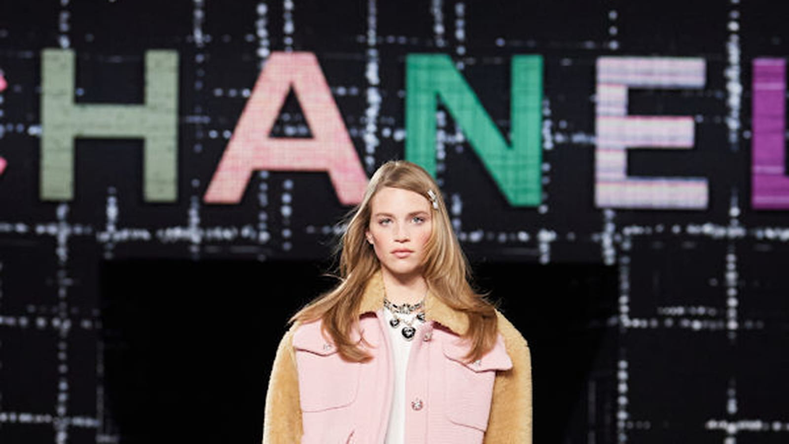 Look 6