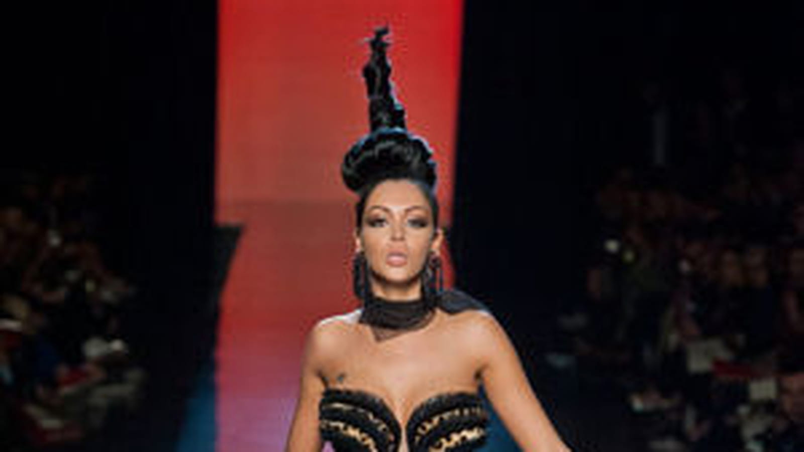 Une robe féline