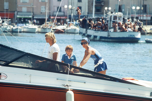 En vacances avec son fils Ludovic Chancel à Saint-Tropez en 1984