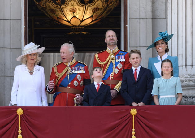 Défile Trooping the Colour : le prince Louis était déchaîné au milieu de la famille royale