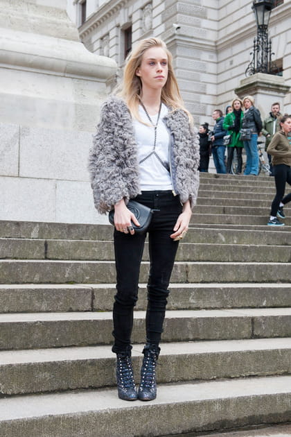 Street style &agrave; Londres : le harnais-bijou