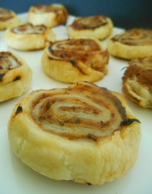 Roulés feuilletés au thon et tomate