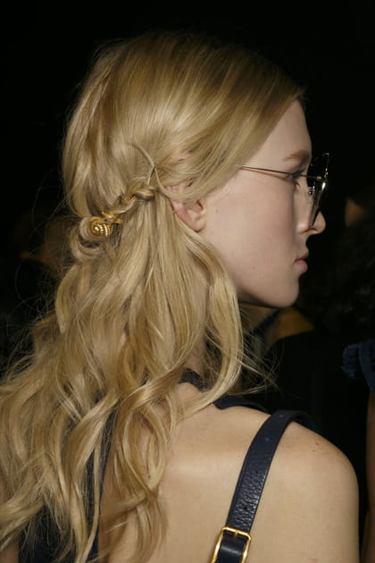 Attache tress&eacute;e