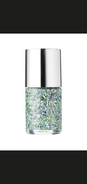Le vernis vert paillet&eacute; de Nails inc.