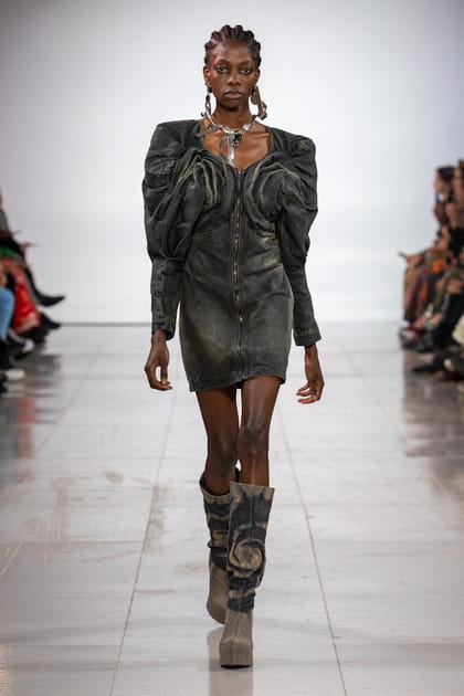 D&eacute;fil&eacute; Masha Popova printemps-&eacute;t&eacute; 2023