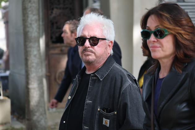 Marc Cerrone pr&eacute;sent aux obs&egrave;ques de Catherine Ringer, au cimeti&egrave;re Montmartre