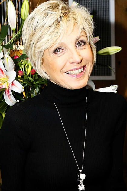 n°23 : Evelyne Dhéliat