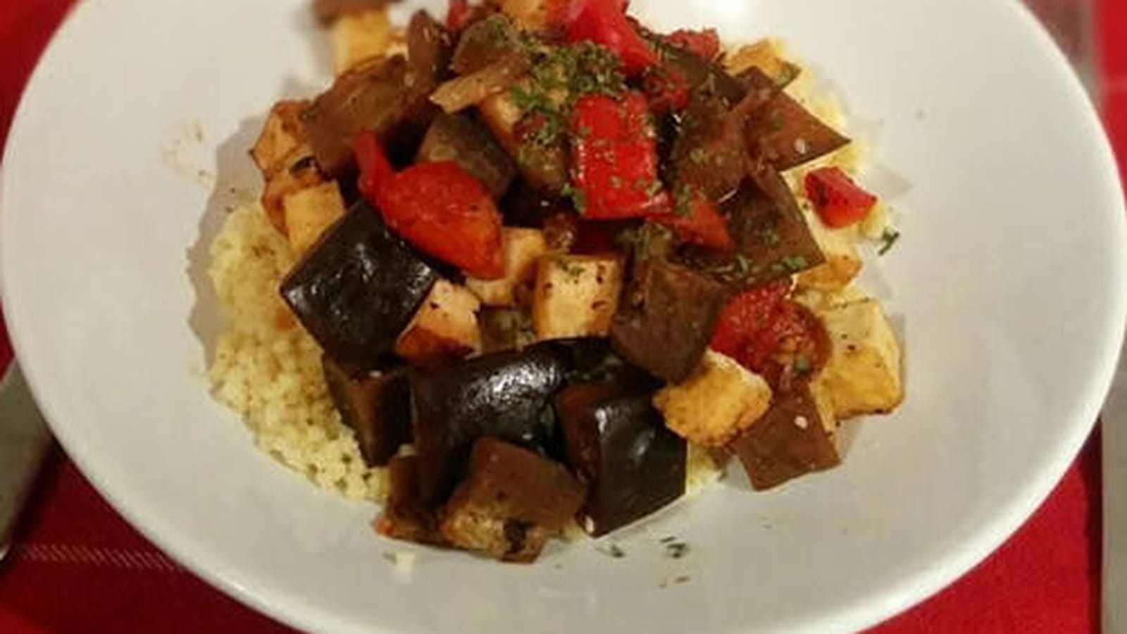 Poêlée de millet au tofu et aux légumes