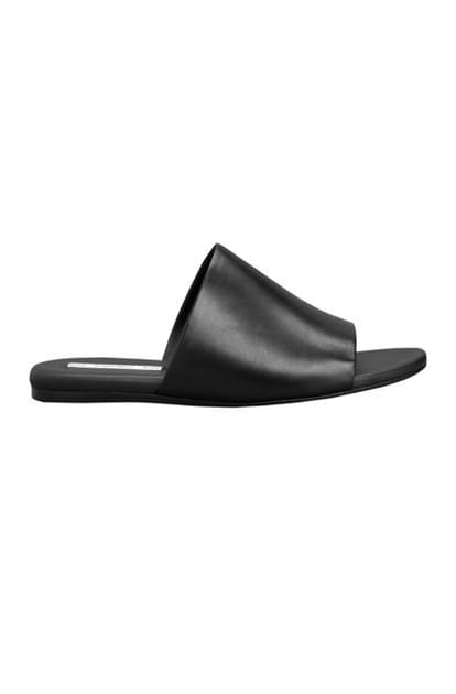 Sandales inspiration pantoufles d'h&ocirc;tel