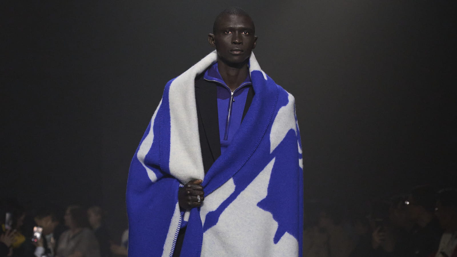 Look 33