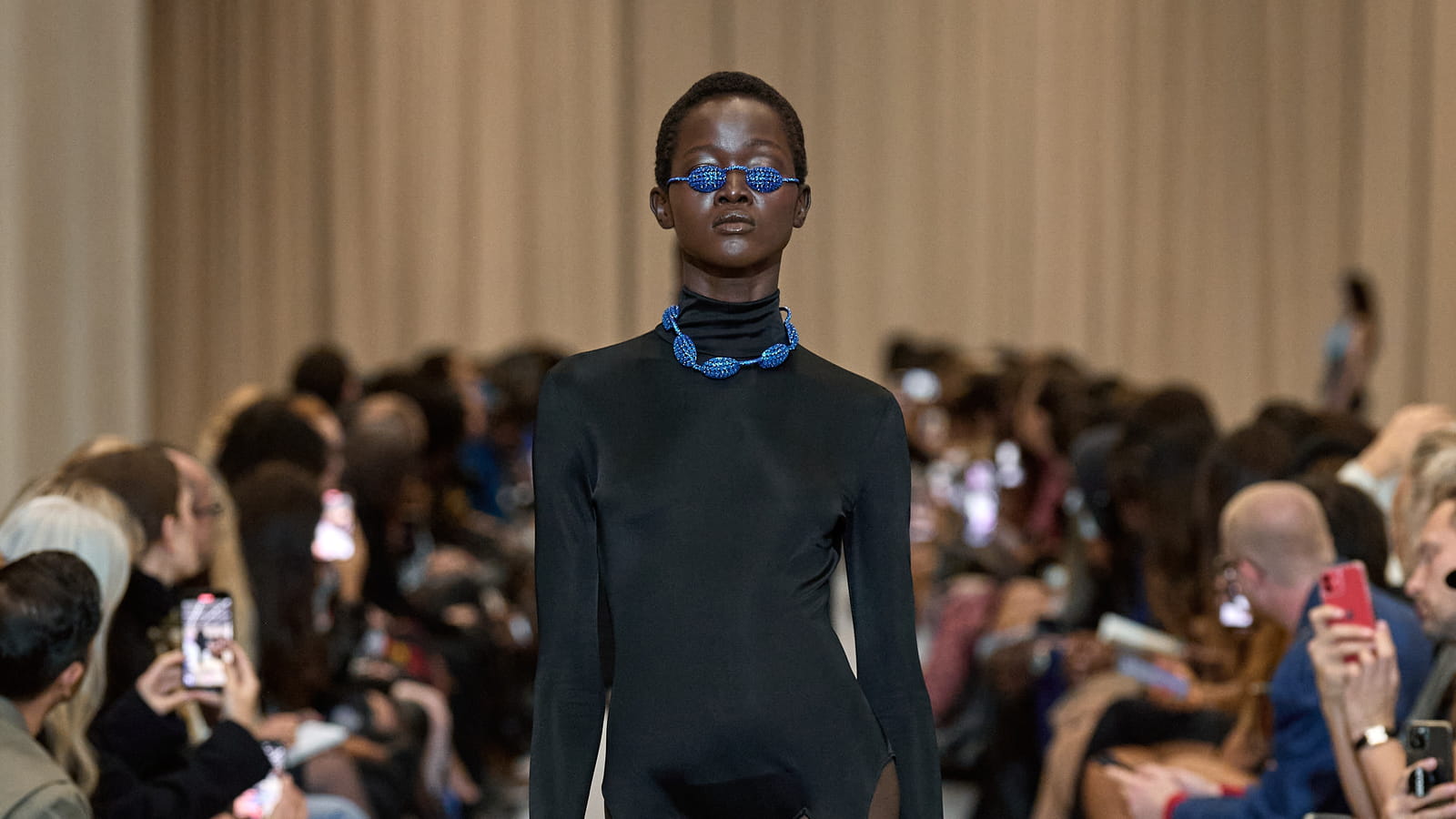 Look 29