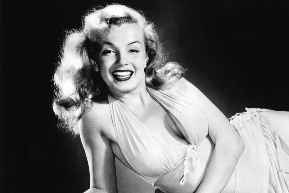 Les cheveux longs de Marilyn Monroe