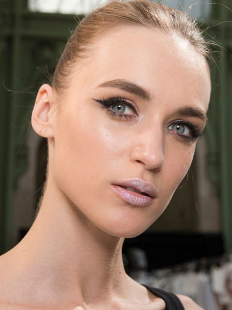 Les yeux de chat du d&eacute;fil&eacute; Ralph &amp; Russo