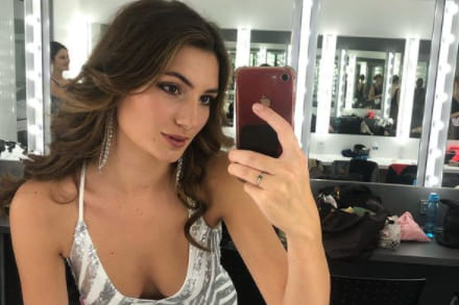 Qui est Line Carvalho, Miss Pays de la Loire 2021 ? -PHOTOS