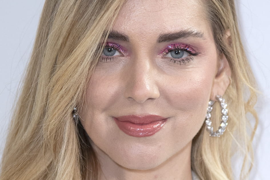 Le fard &agrave; paupi&egrave;res rose paillet&eacute; de Chiara Ferragni