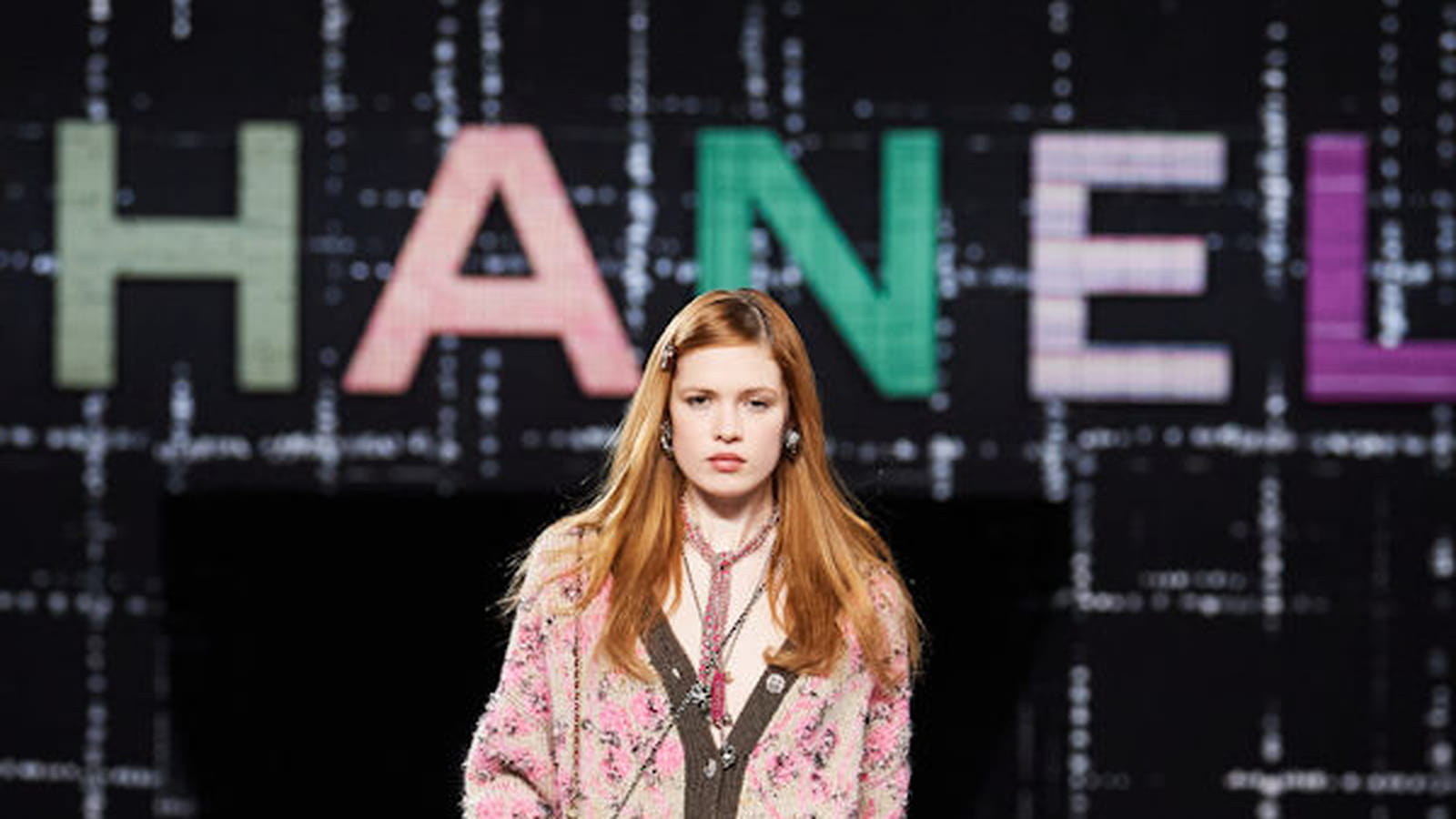 Look 12
