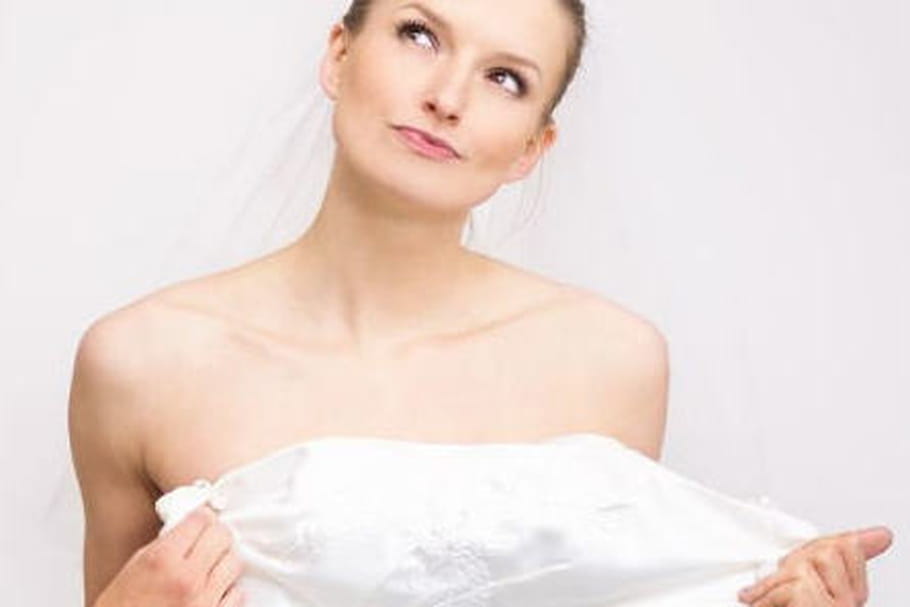 Rétroplanning mariage : J-10 mois, choisissez votre robe de mariée