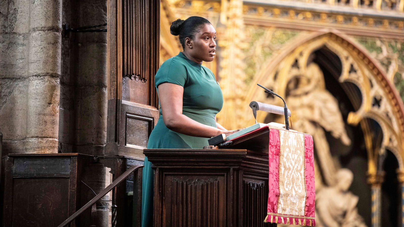 Doyin Sonibare, gagnante de l'award du duc d'Edimbourg