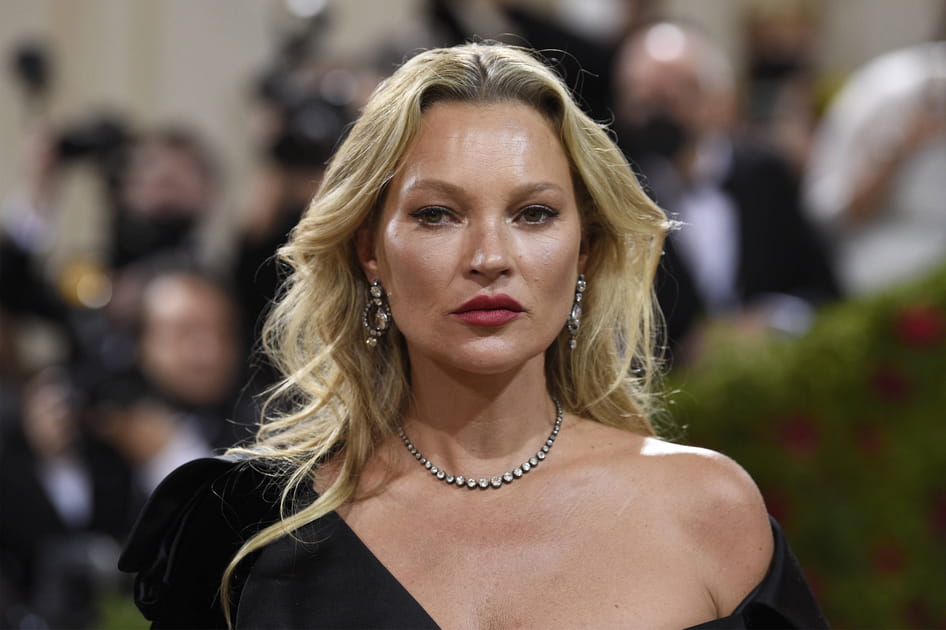 Les wavy de Kate Moss
