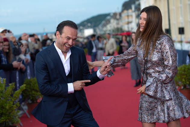 Vincent Perez et Alice Pol en plein fou rire a&eacute;rien