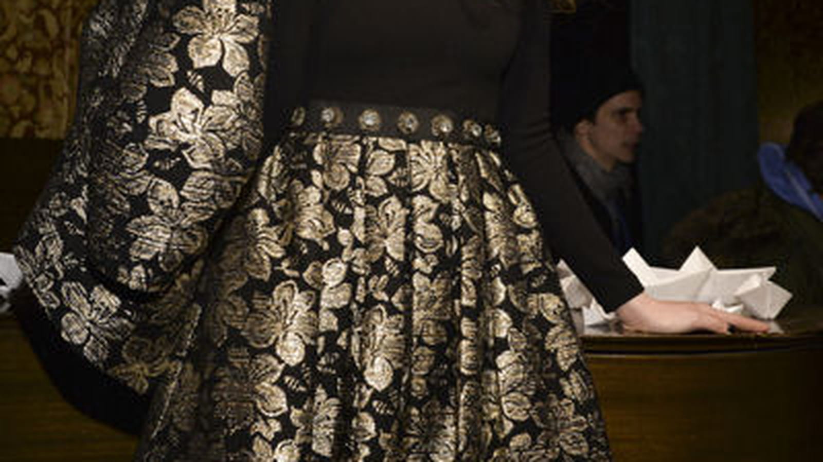Jupe plissée chez Alice + Olivia