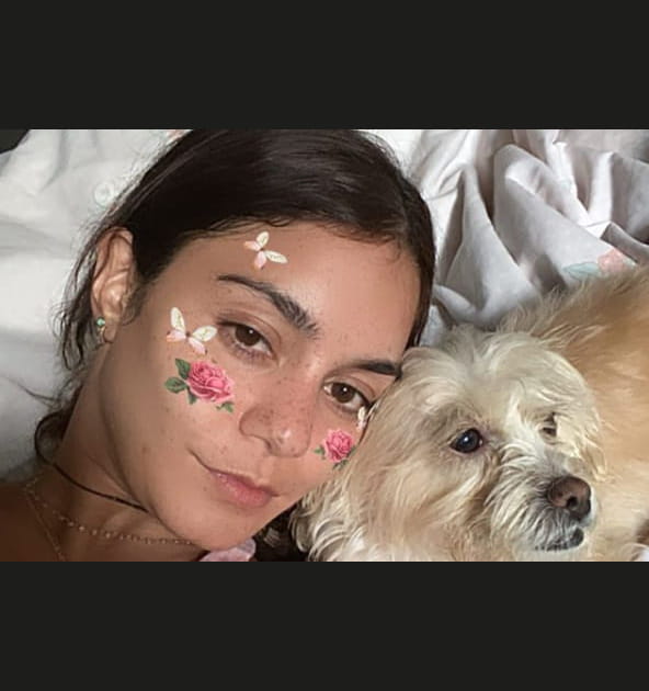 Vanessa Hudgens sans maquillage