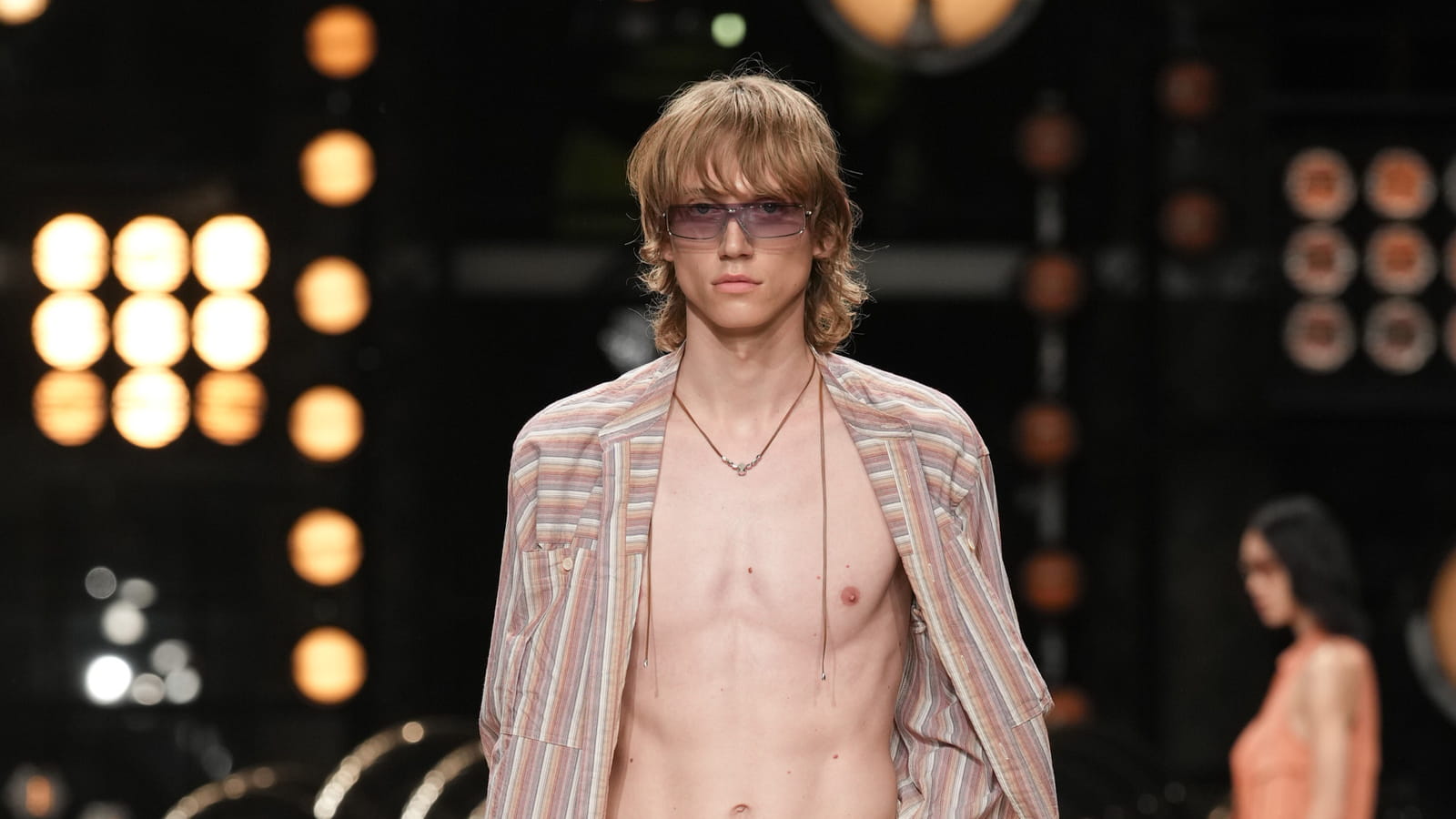 Look 31