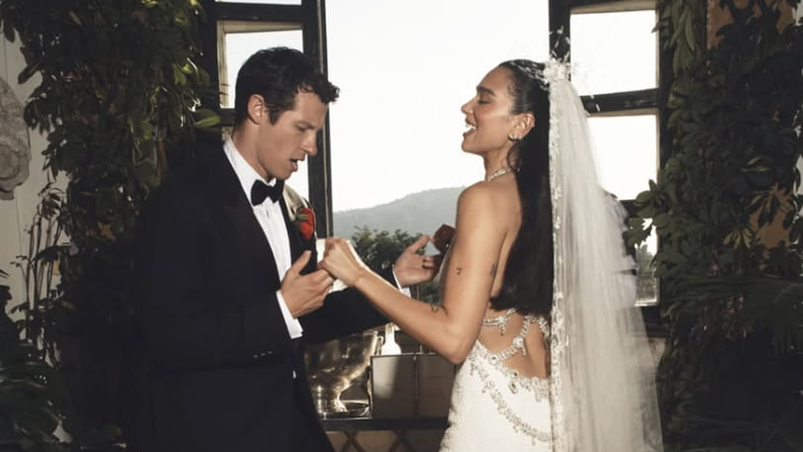 Dua Lipa et Callum Turner