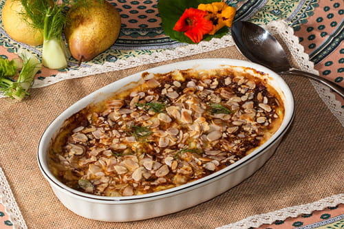 Gratin de fenouil et poires, au gorgonzola et aux amandes