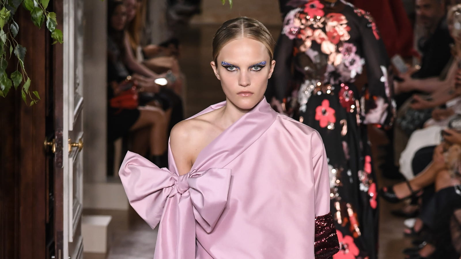Look 54