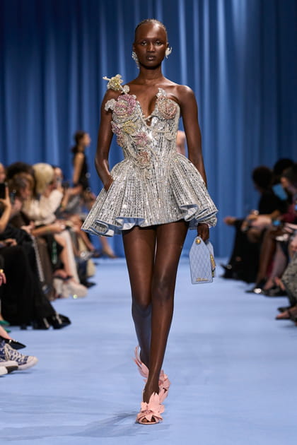 Look 52&nbsp;du d&eacute;fil&eacute; Balmain printemps-&eacute;t&eacute; 2024