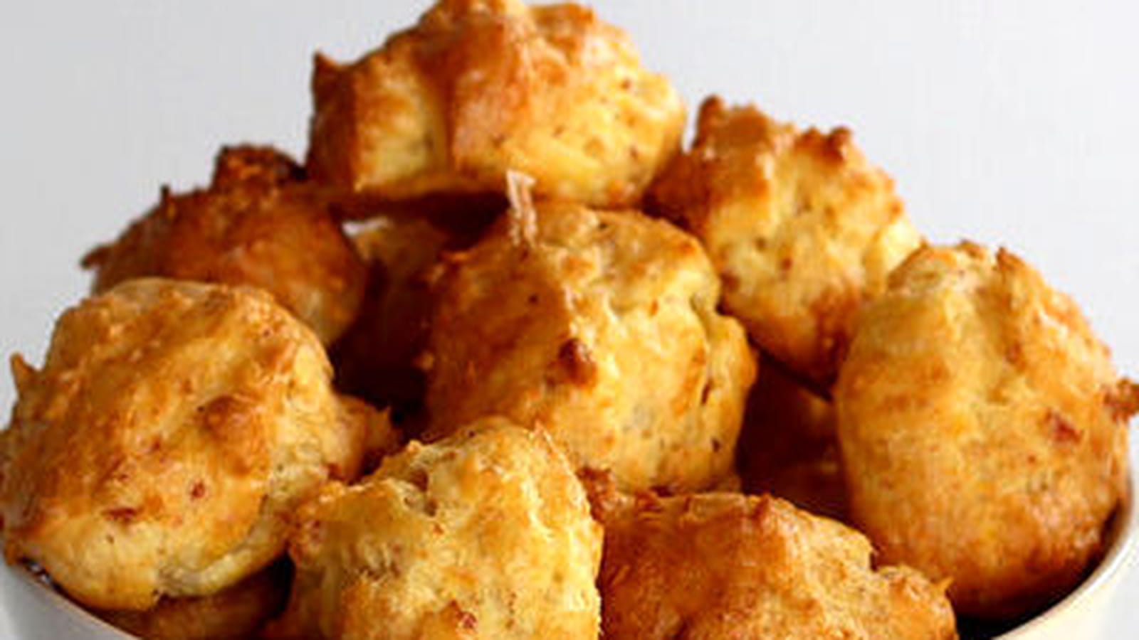 Gougères jambon et emmental