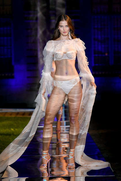 Etam Live Show 2022&nbsp;look voile blanc