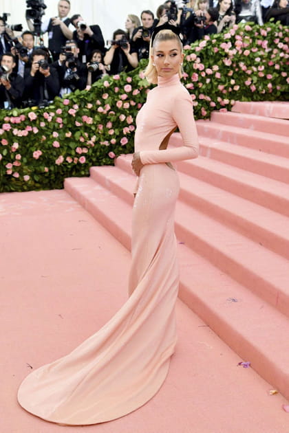 Hailey Bieber en Alexander Wang