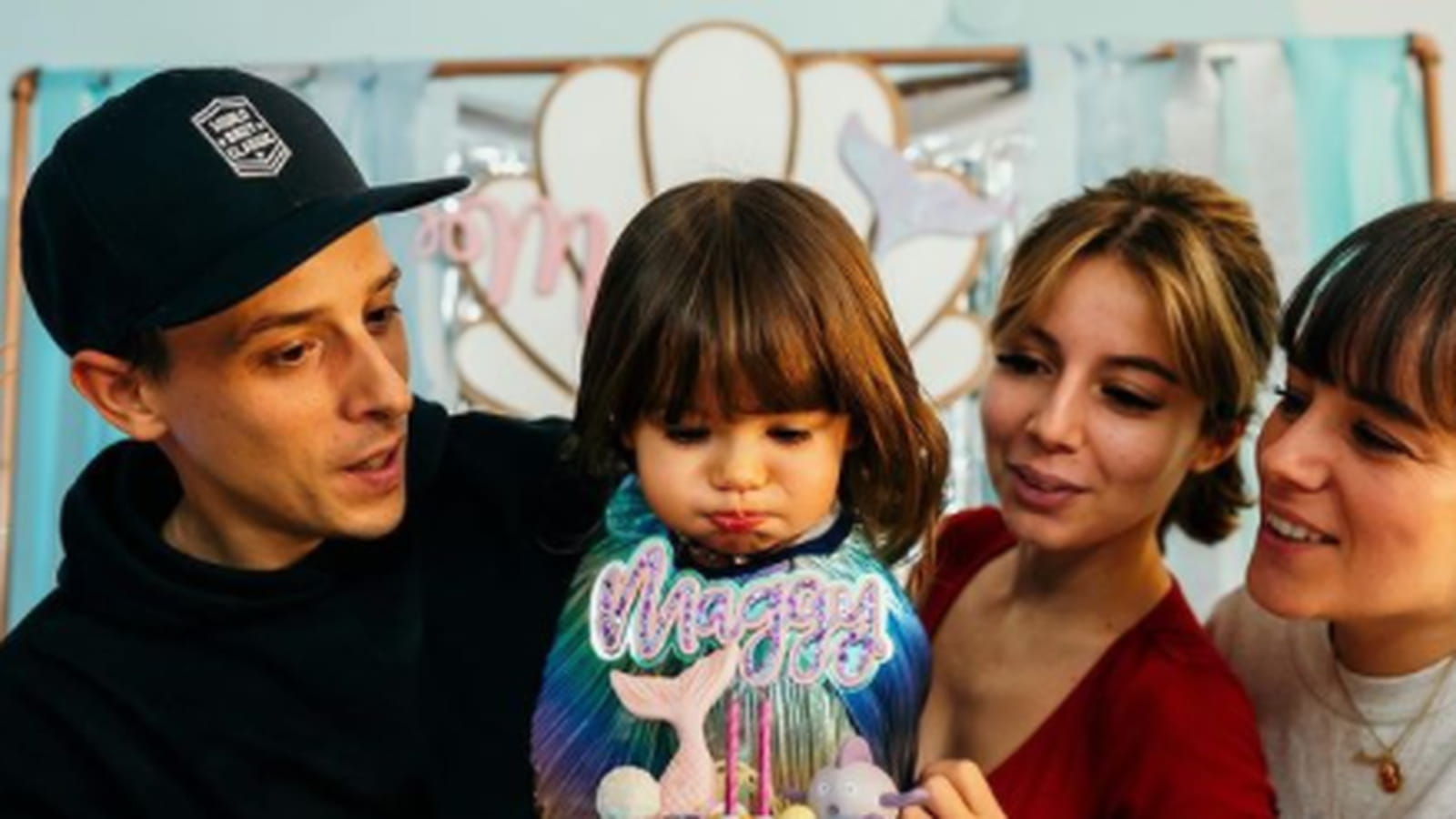 Grégoire Lyonnet et Alizée avec Annily et Maggy