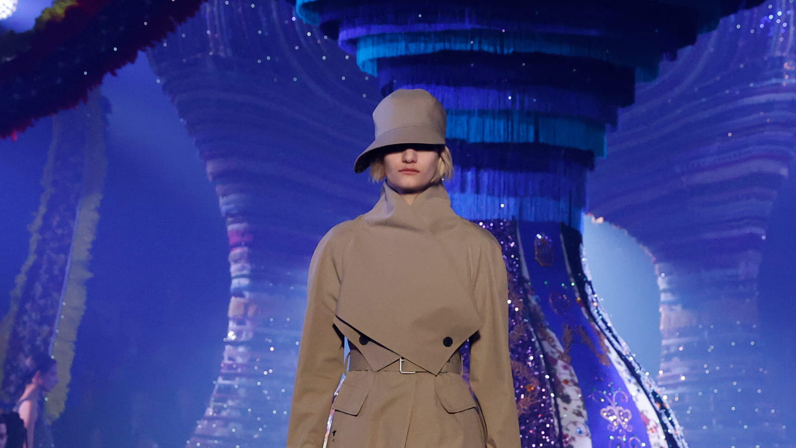 Look 63