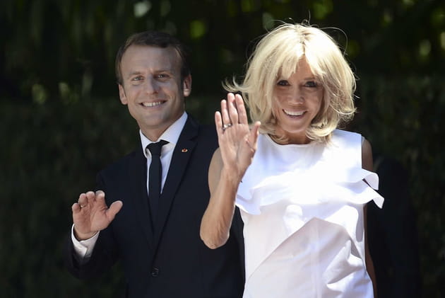 Une Premi&egrave;re dame lumineuse