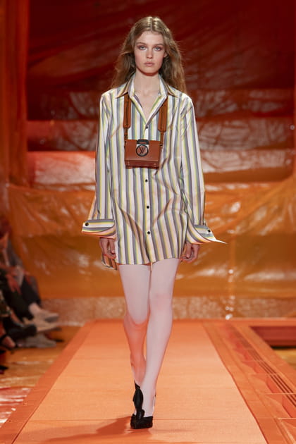 Look 10 du défilé Louis Vuitton printemps-été 2024