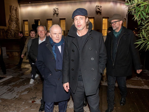 Brad Pitt profite de sa venue &agrave; Paris pour visiter le Mus&eacute;e d'Art moderne avec Fran&ccedil;ois Pinault