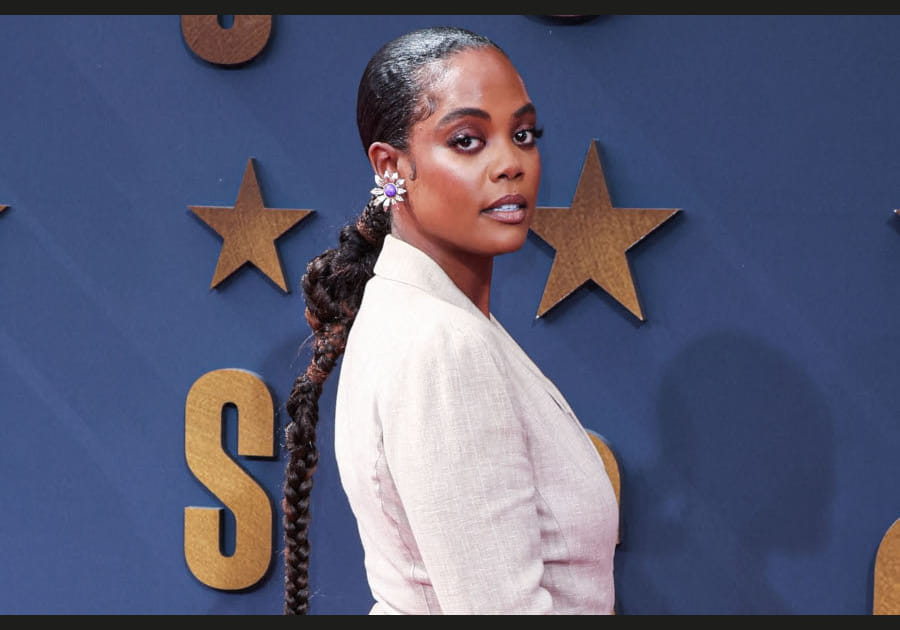 Flop&nbsp;: le n&oelig;ud dans les cheveux de Novi Brown