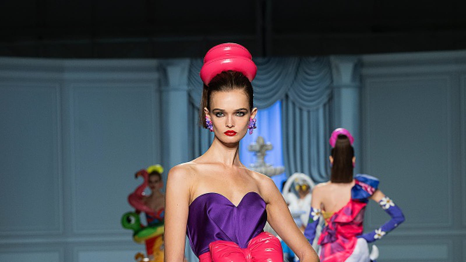 Look 60
