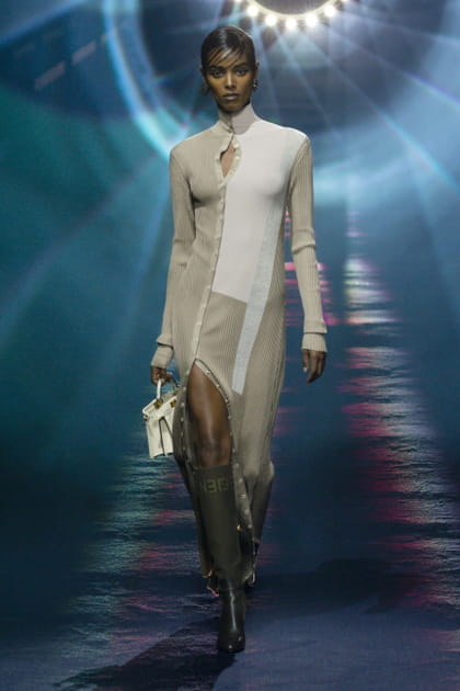 Look 24&nbsp;du d&eacute;fil&eacute; Fendi