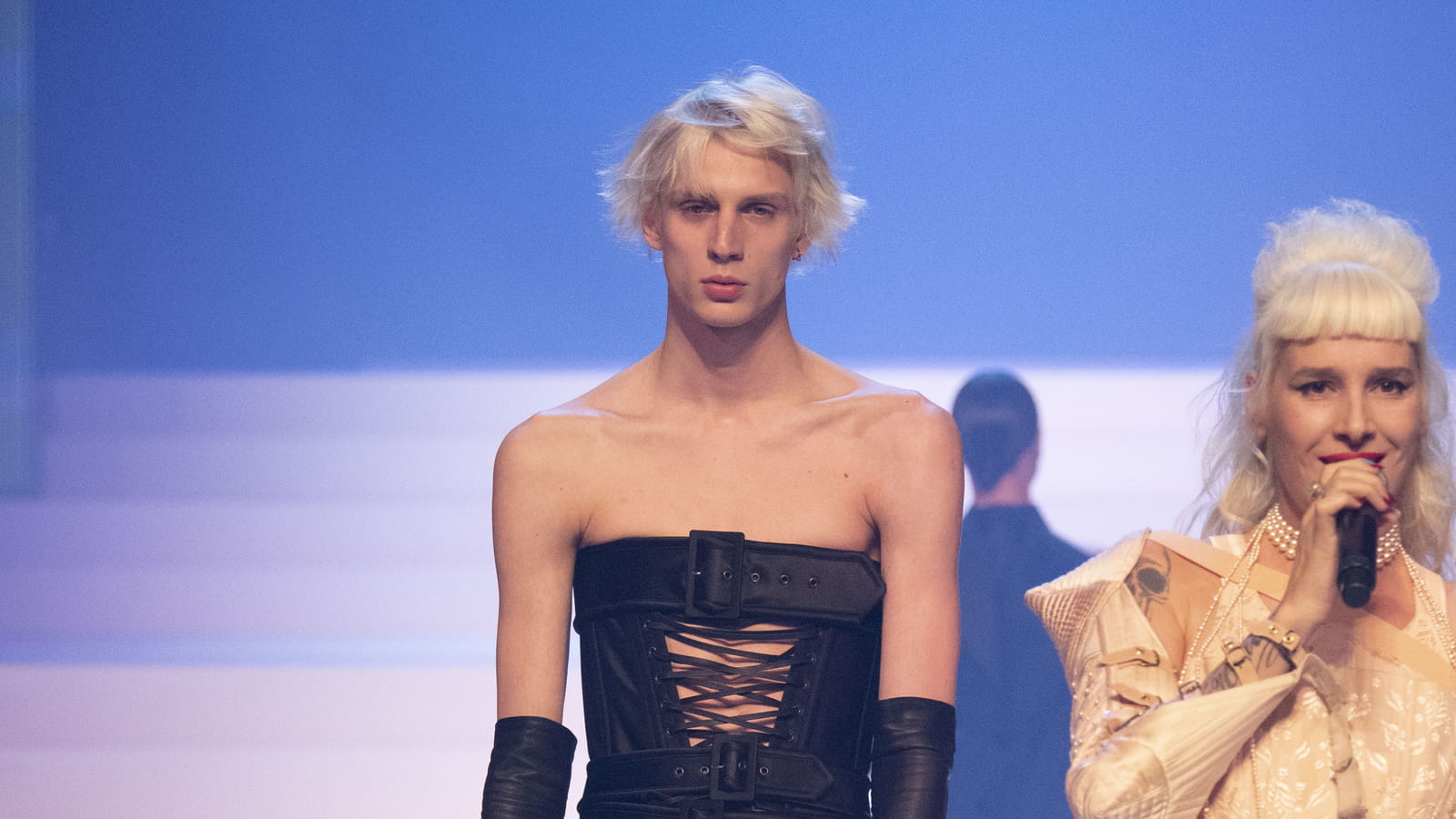 Look 22