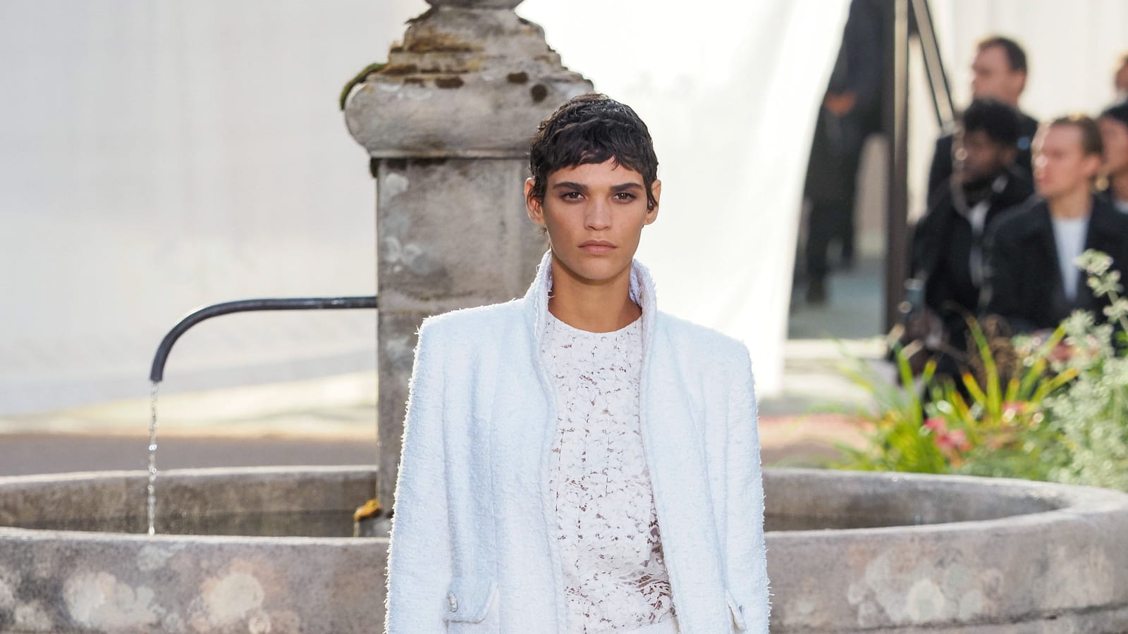 Look 22