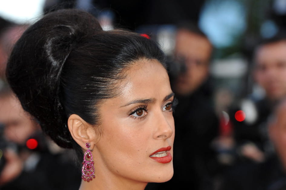 Le chignon XXL de Salma Hayek